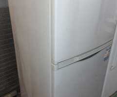 ثلاجه توشيبا 14 قديم مستعمله للبيع بفيصل