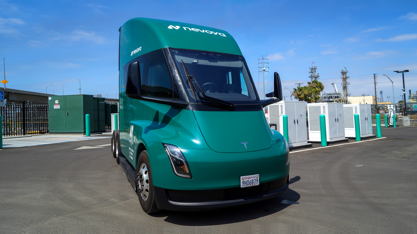 Google's Initiative to Deploy Electric Semi Trucks in Texas